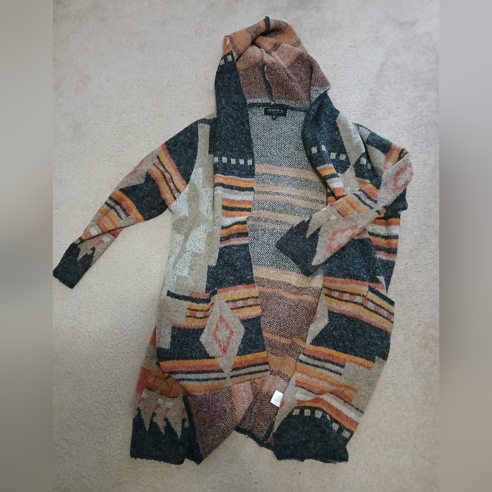 Joseph A. WOMANS Sweater
